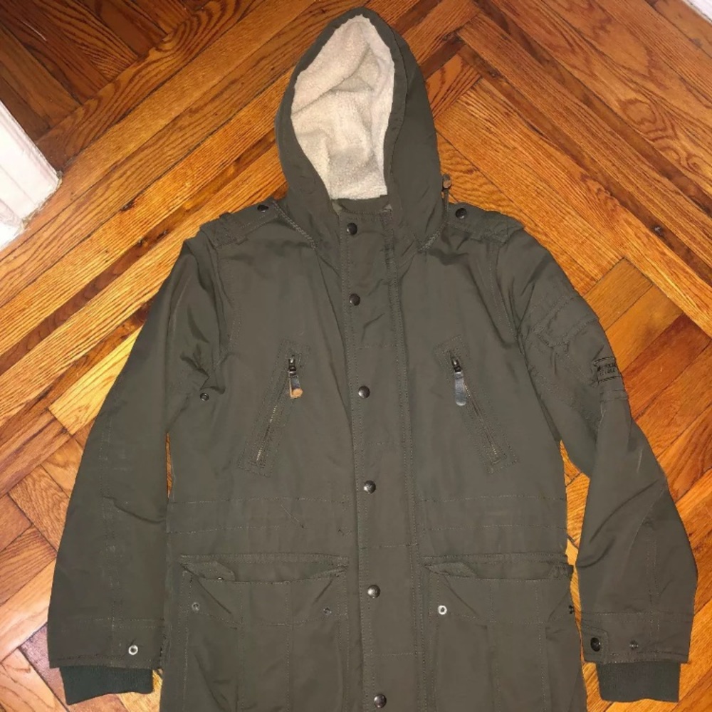 ✔️ SOLD American Eagle Hooded Parka Jacket Olive
